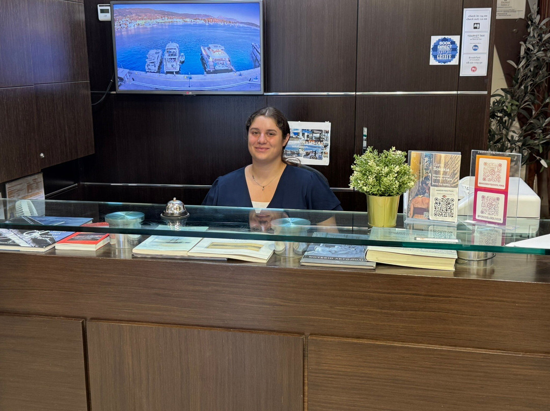 Manessi City Boutique Hotel主图