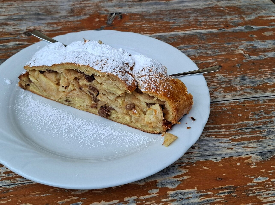 Edelweisshütte主图