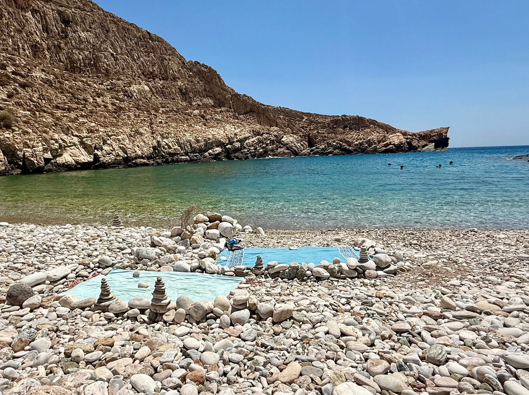 Livadaki Beach-Folegandros必去景点