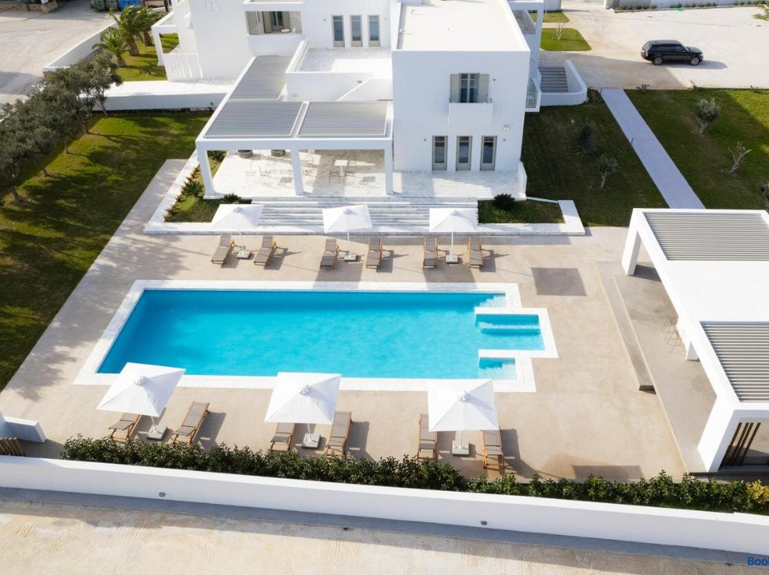 Tzanis Skyros Resort