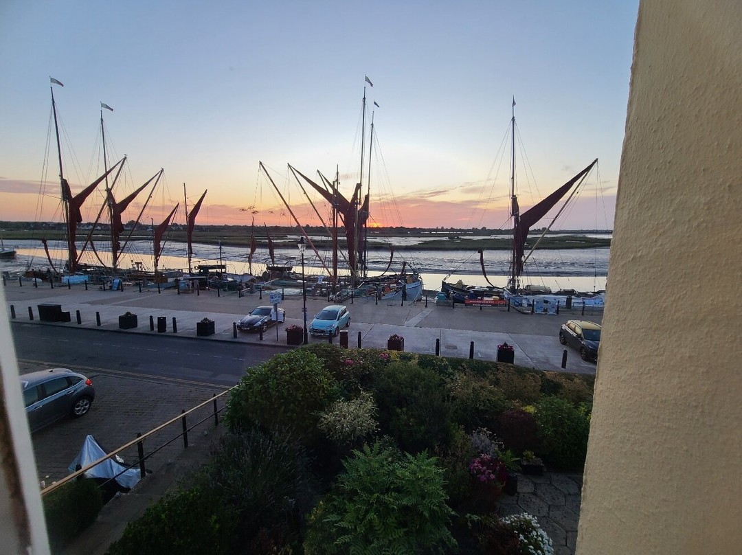 32 The Hythe B&B主图