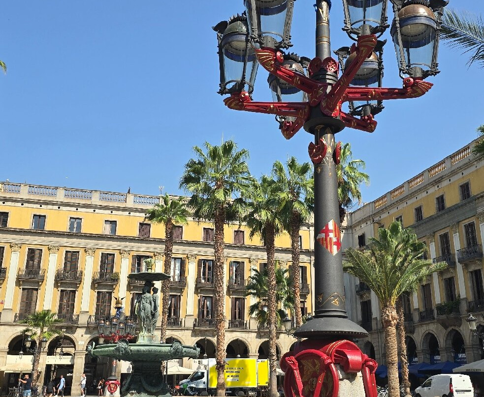 Guia de Turismo Brasileiro em Barcelona-巴塞罗那必去景点