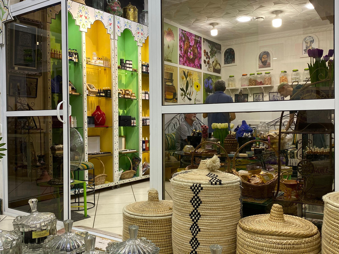 Herbal Medina Center-丹吉尔必去景点