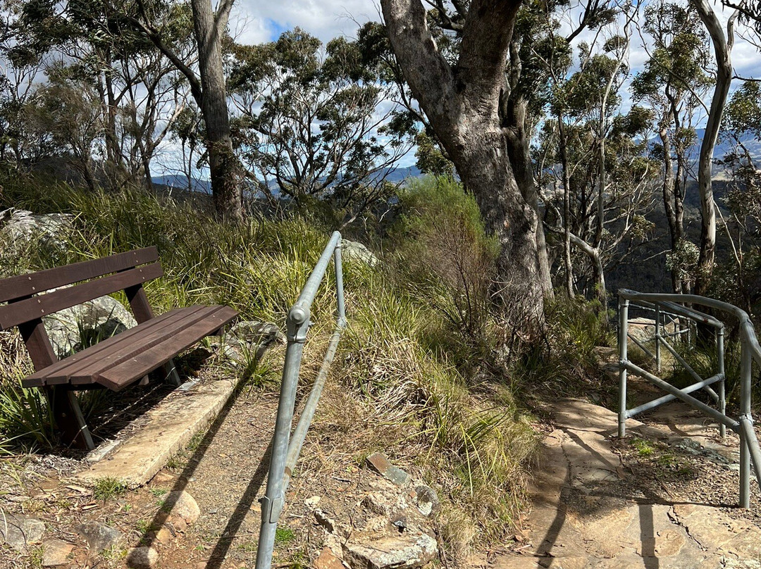 Hanging Rock Lookout-Nundle必去景点