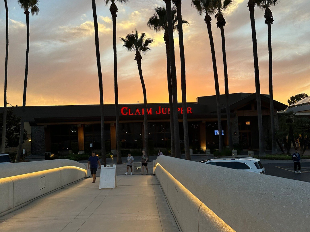 南海岸购物中心-科斯塔梅沙必去景点