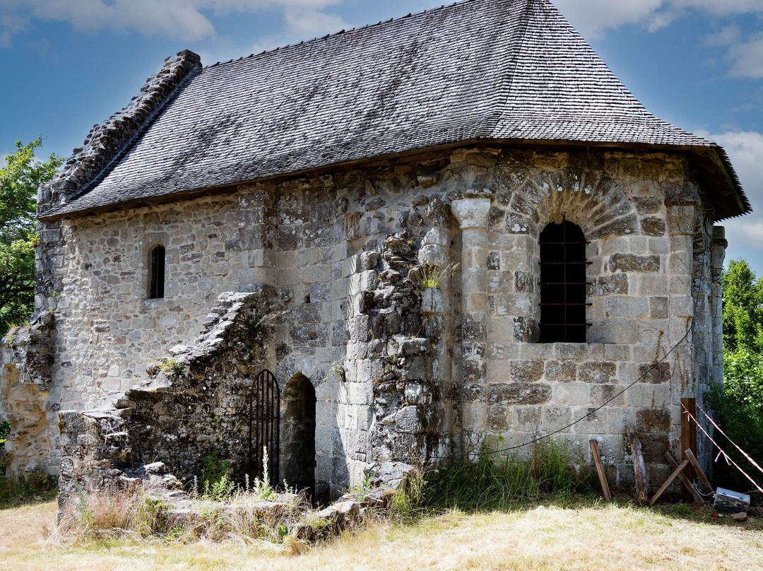 Ruines Vieille Église-Saint-Pantaleon-de-Lapleau必去景点