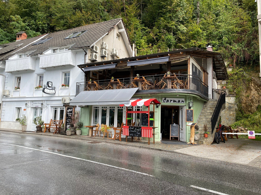 Wine Bar & Restaurant Čarman