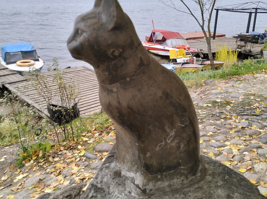 Statue of the Cat-Ples必去景点
