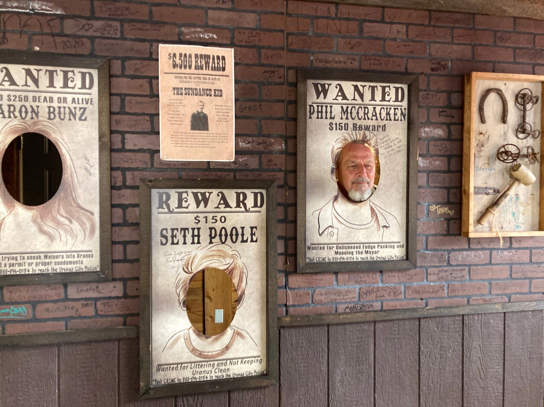 Uranus Fudge Factory-Saint Robert必去景点