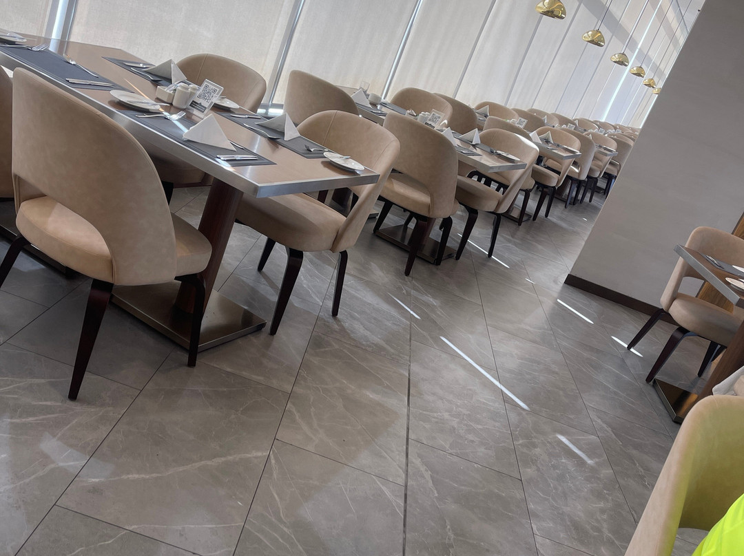 Clarion Hotel Jeddah Airport主图