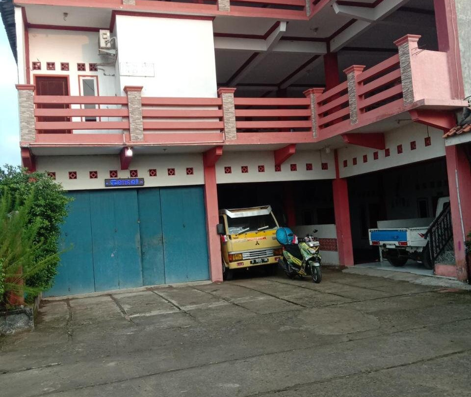 Penginapan ANGLING DARMA