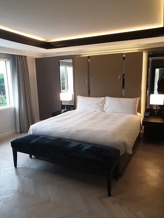 悉尼双湾洲际酒店主图