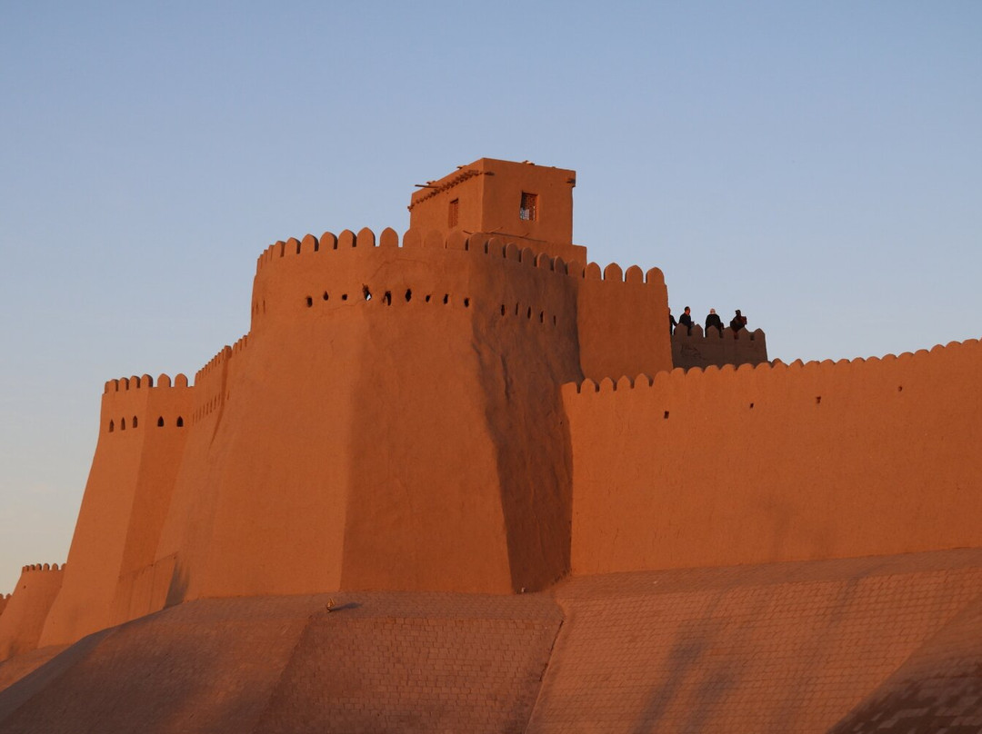 Outer City Wall-希瓦必去景点