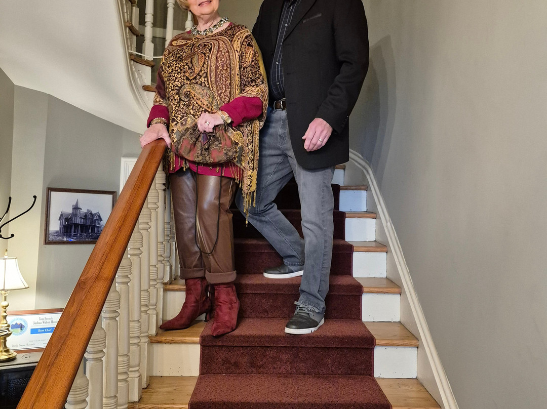 Joshua Wilton House主图