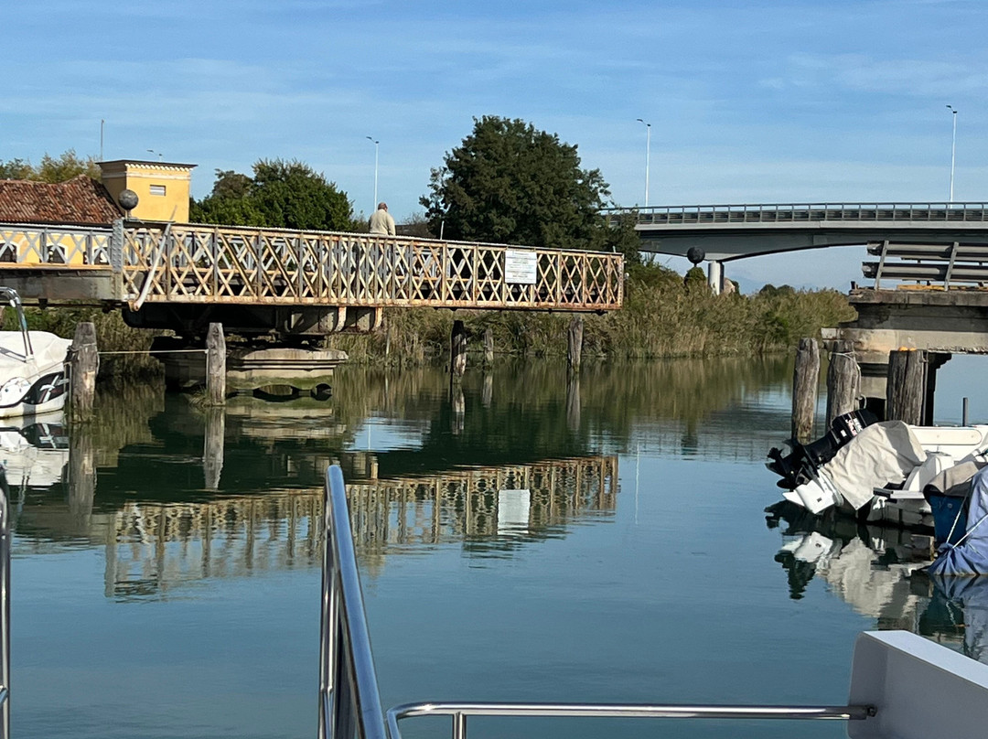 4 Venti Boats-Porto Santa Margherita必去景点