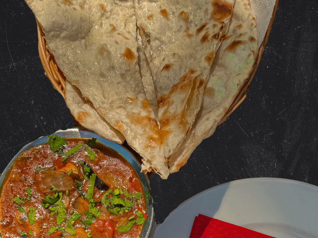 Bharat & Bakchus - Bhaba.sk