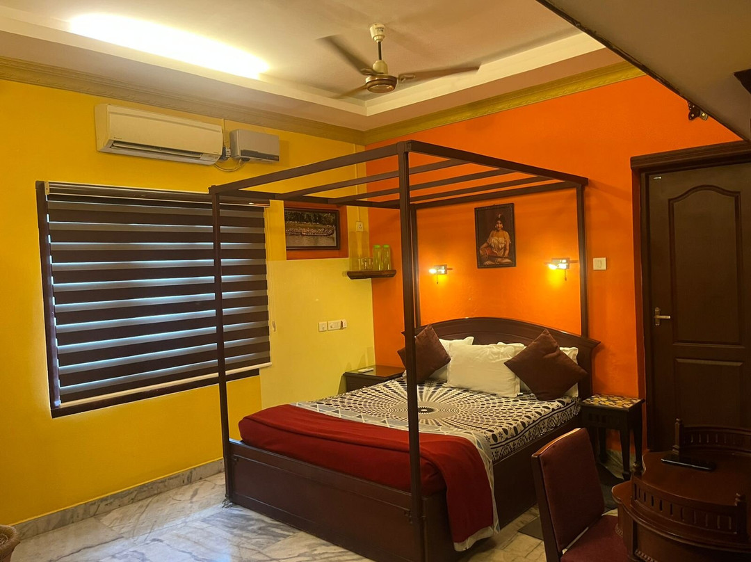 萨霍姆酒店主图