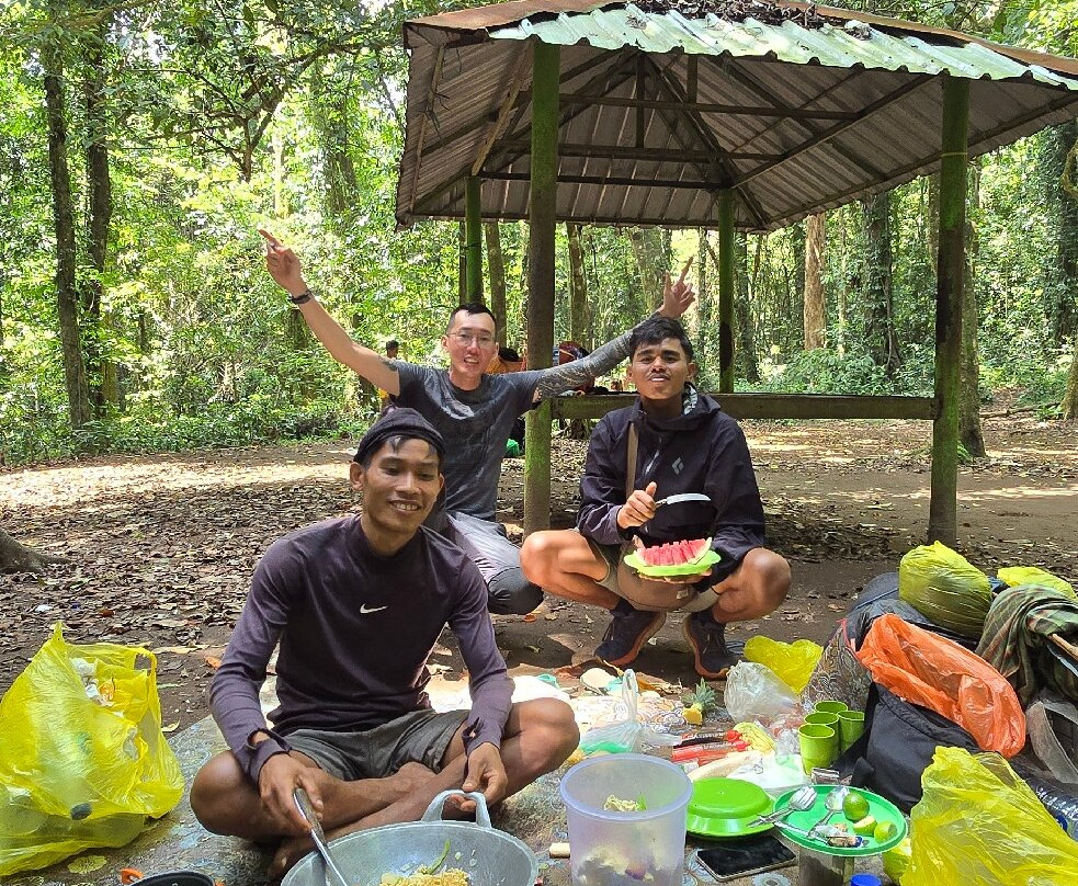 Lombok Trekking By Idien-Senaru必去景点