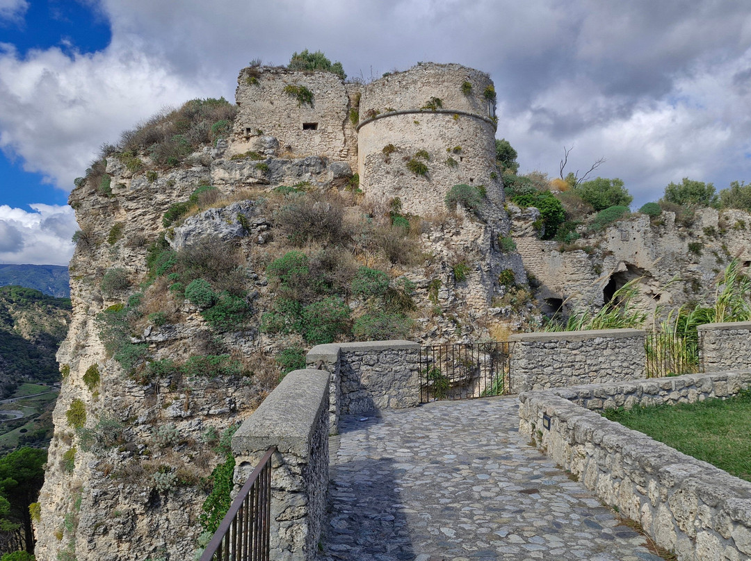 Castello di Gerace-Gerace必去景点