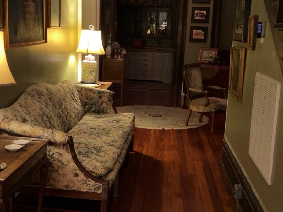 Bazsinsky House主图