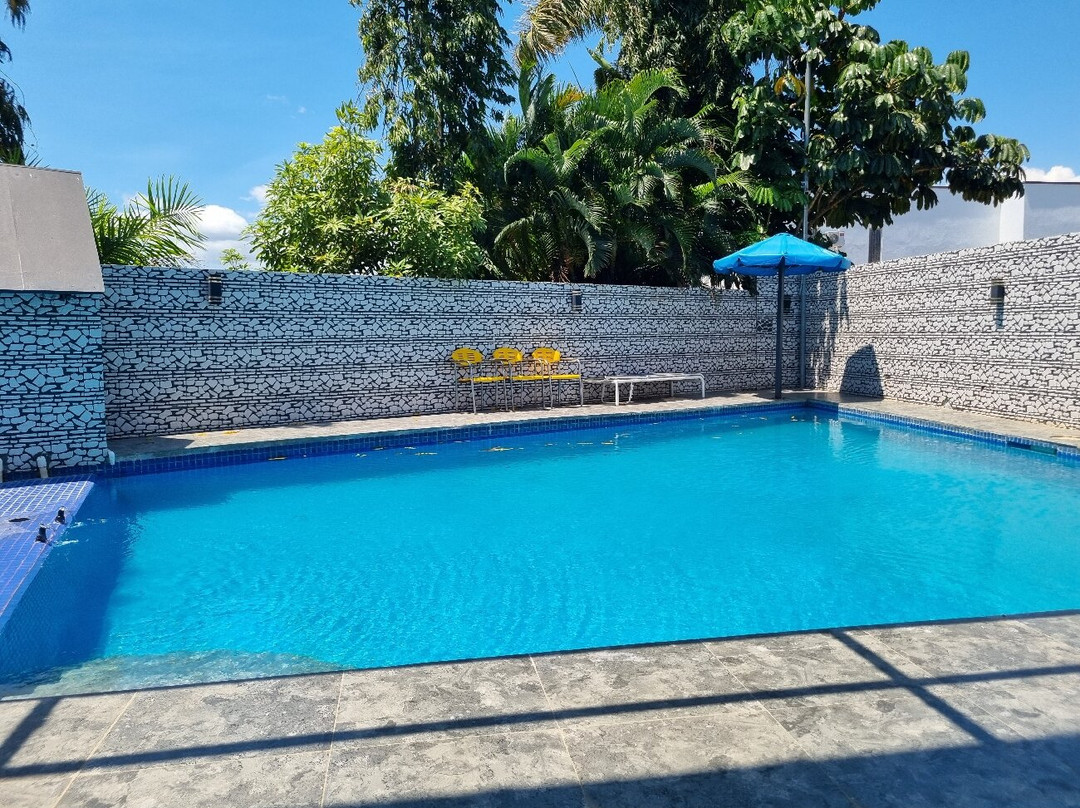 Airport Ace Hotel主图