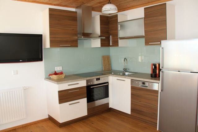 阿特湖畔翁特拉赫酒店住宿-Pension Christina