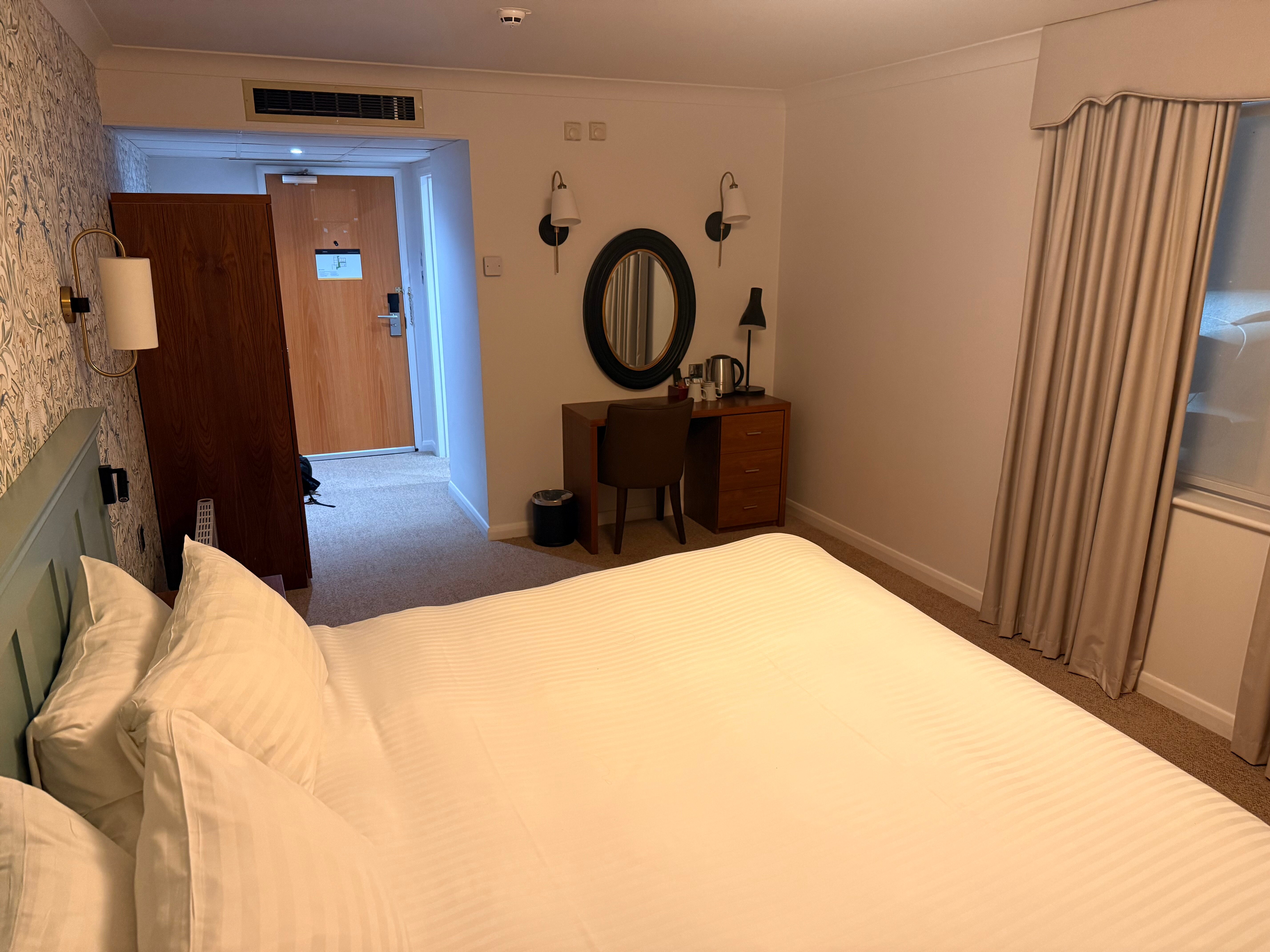 Milford Hall Salisbury-客卧