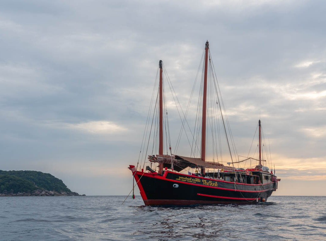 The Junk Liveaboards-Chalong必去景点