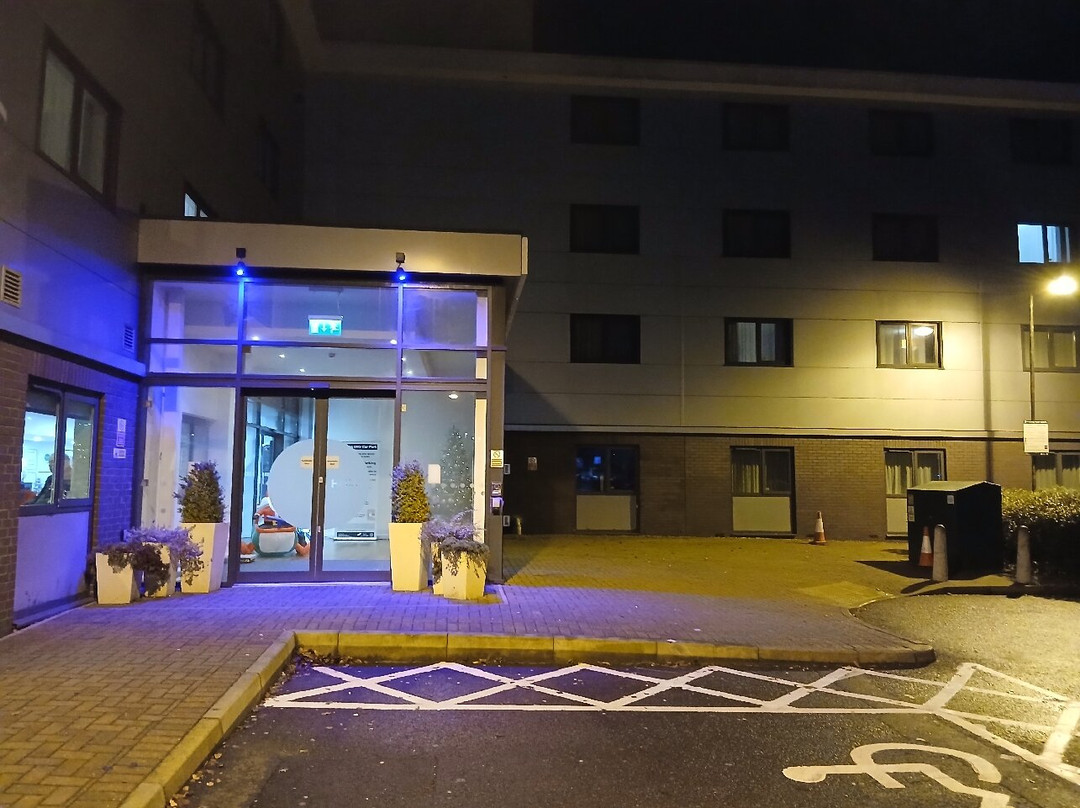 曼彻斯特机场智选假日酒店主图