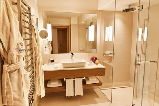 慕尼黑凯宾斯基四季酒店主图