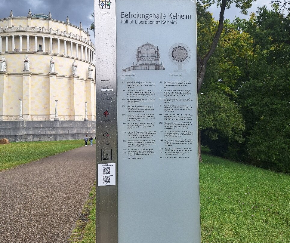 Liberation Hall-克尔海姆必去景点