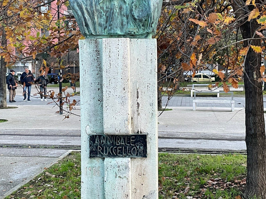 Viale Degli Artisti-斯塔比亚海堡必去景点