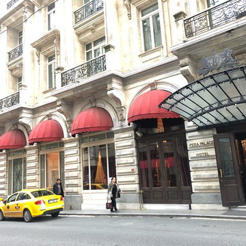 卓美亚佩拉宫酒店主图