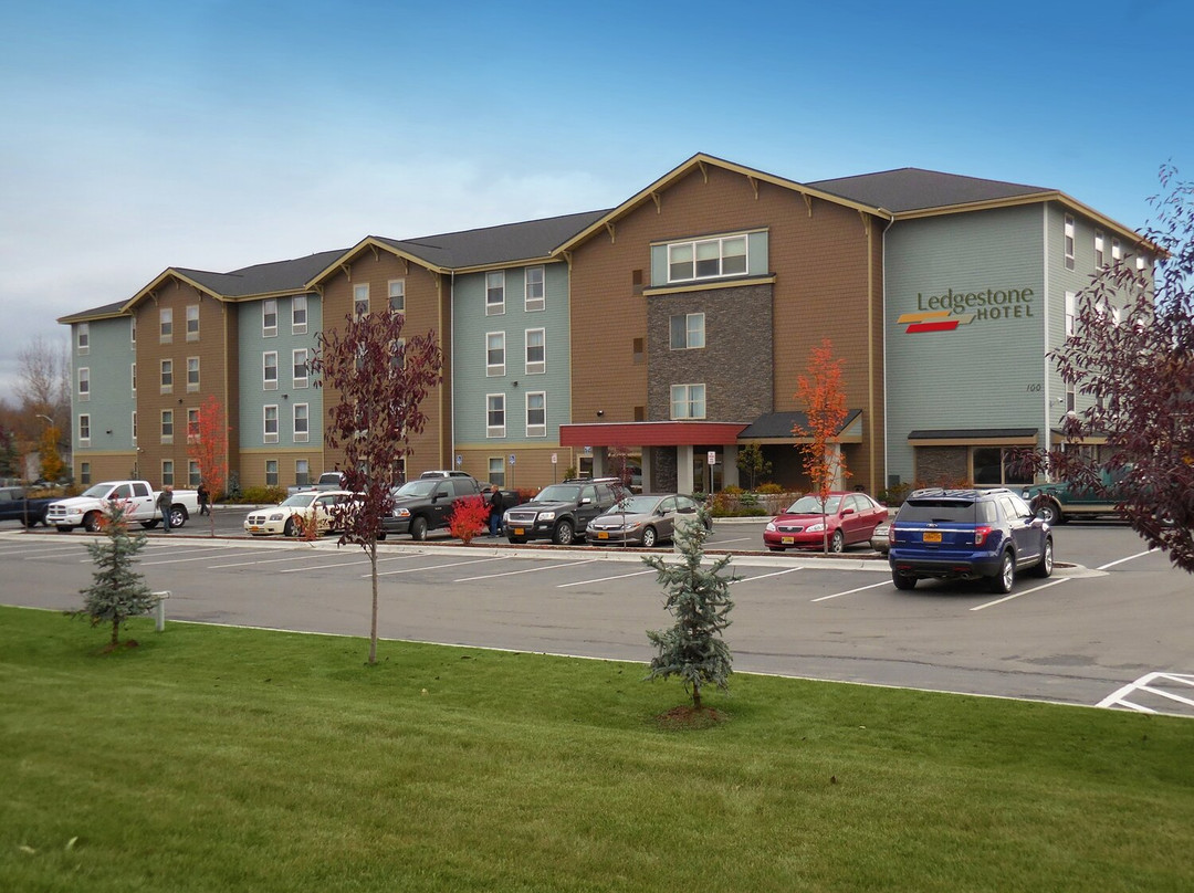 埃尔科莱德斯通套房酒店主图