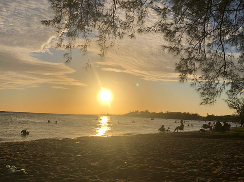 Praia Linda-Sao Pedro da Aldeia必去景点