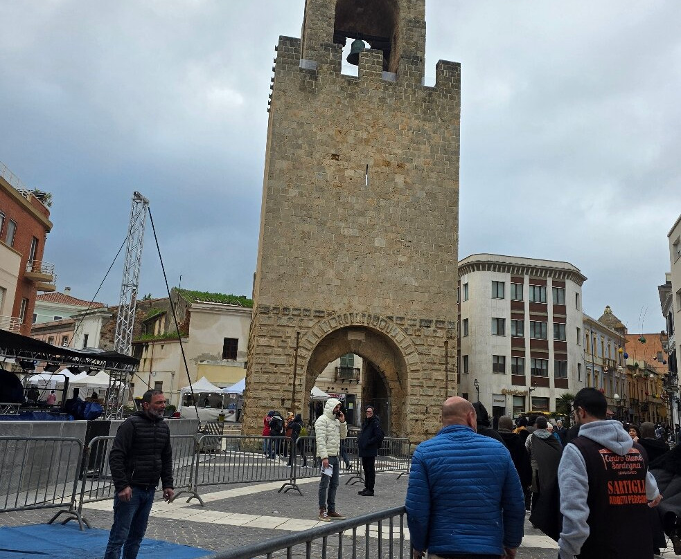 Torre di Mariano II-奥里斯塔诺省必去景点