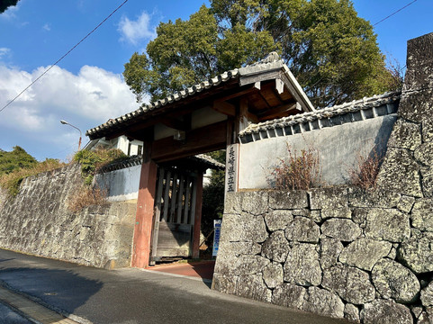 Fukue Castle Ruins-五岛市必去景点