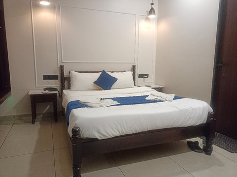 The Byke Hotel Mahakal Aangan