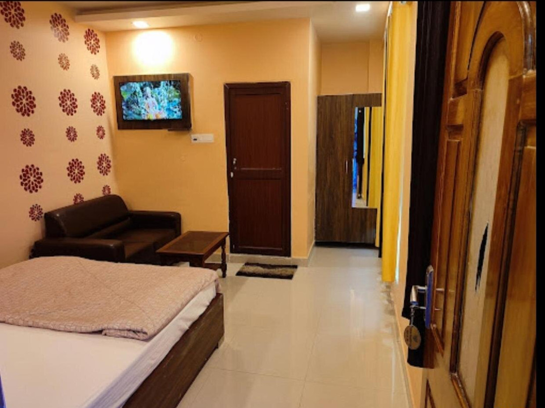 Hotel Rajshree International