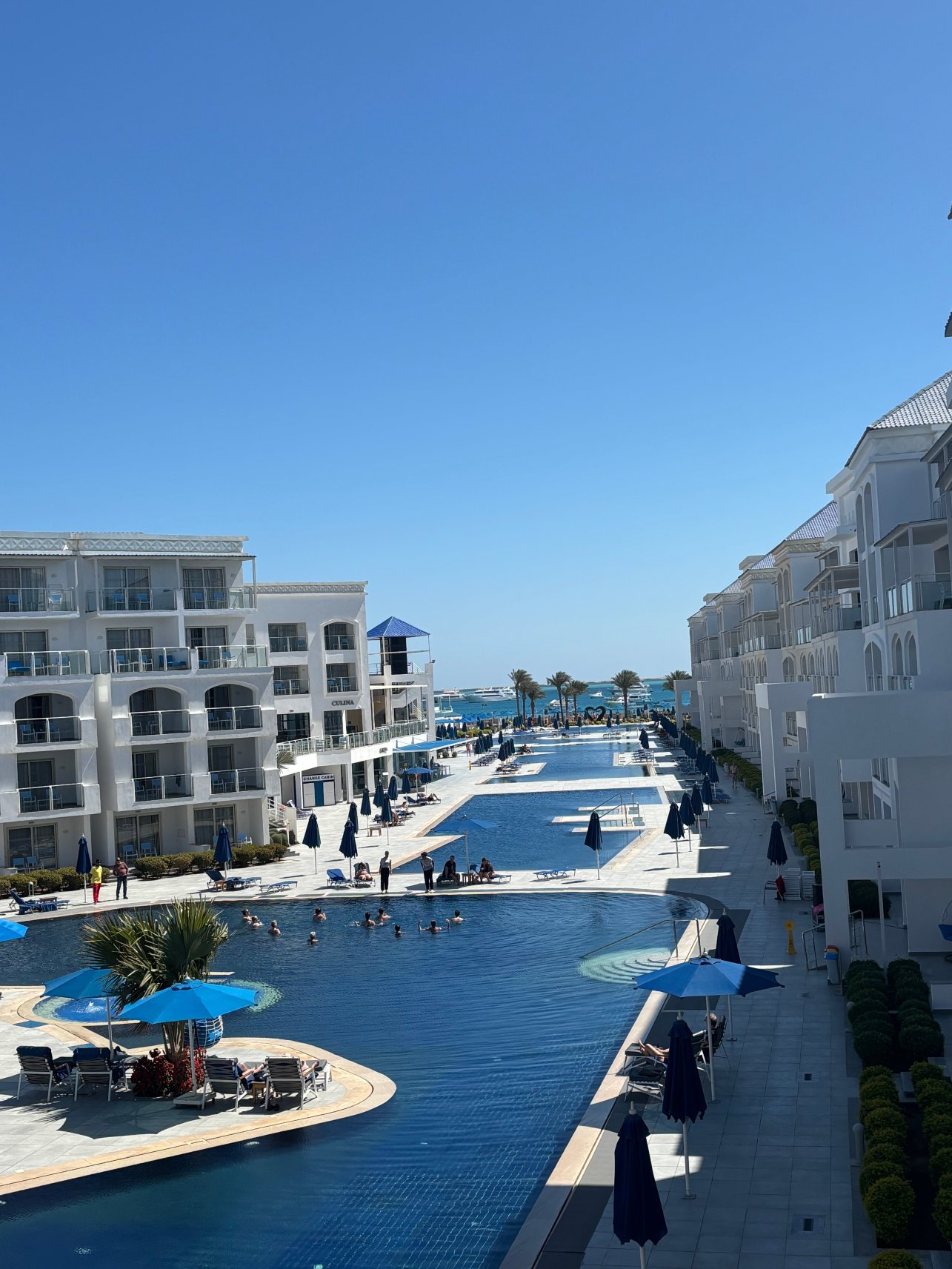 天翁蓝境·成人水疗宫-浴室