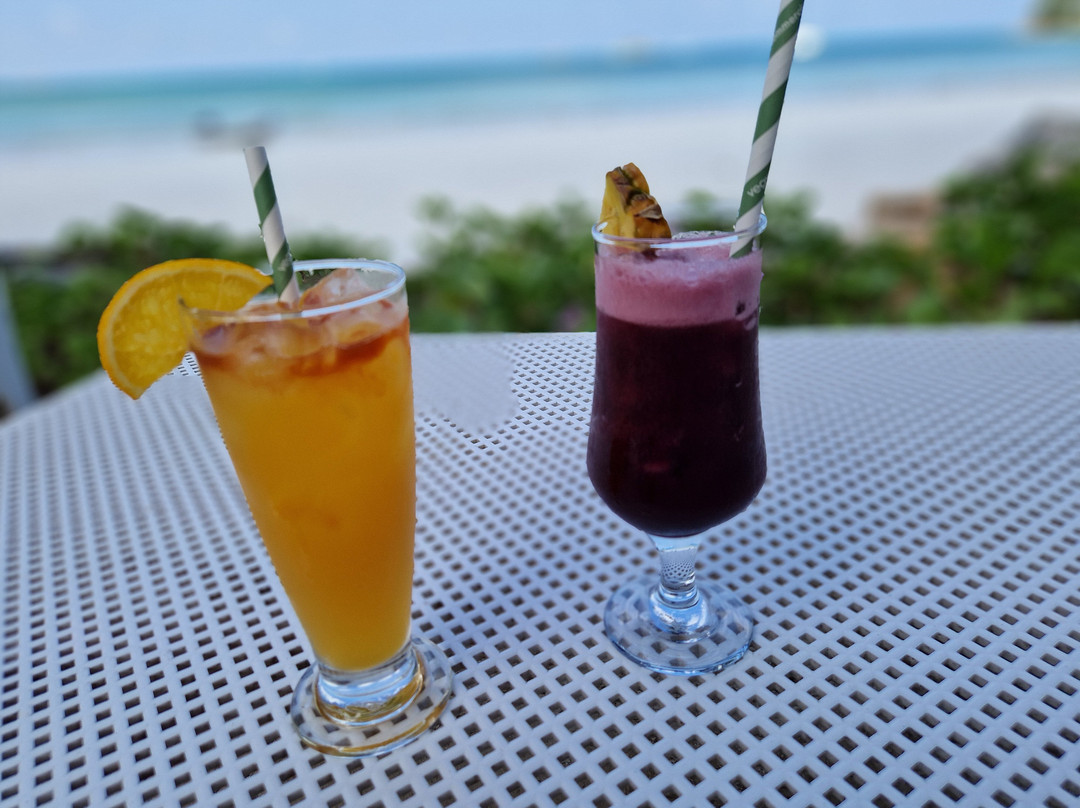 塞舌尔天堂阳光酒店主图