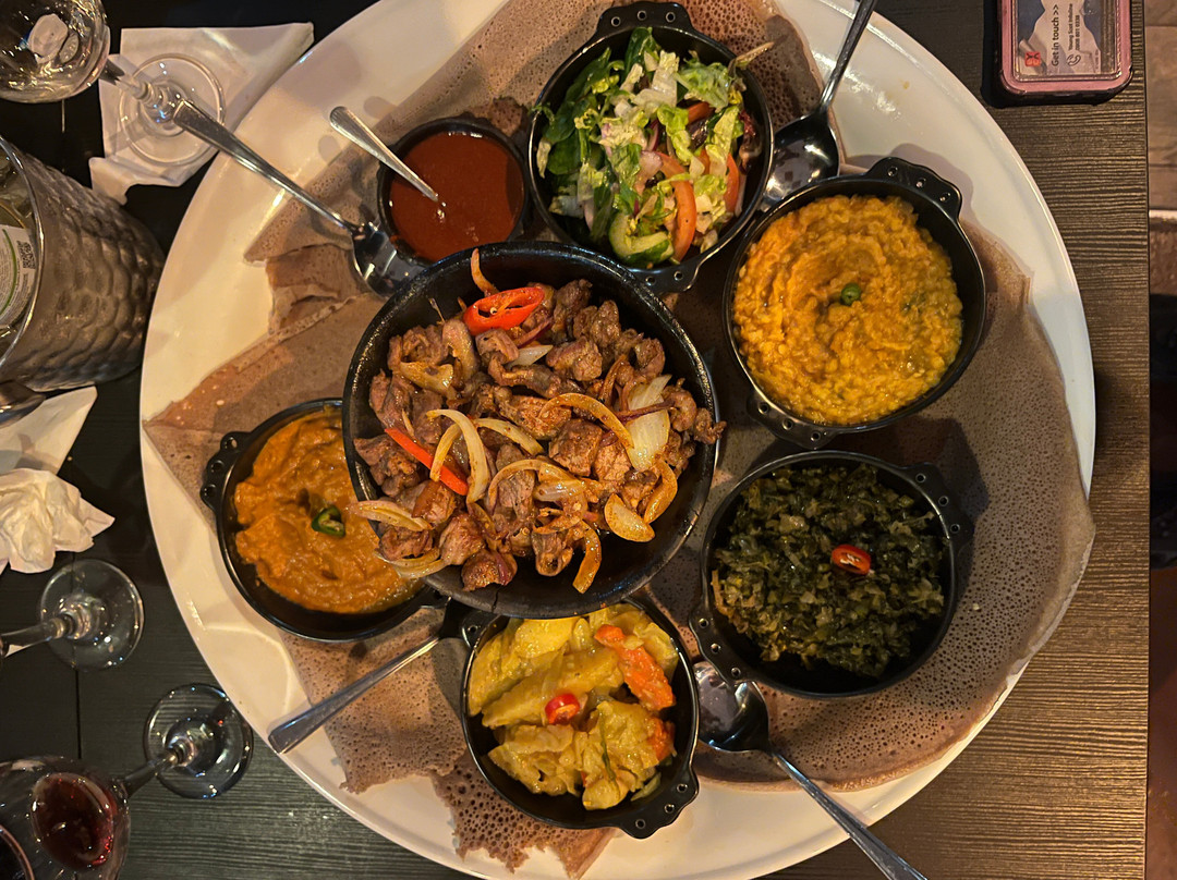 Mosob Bar & Restaurant