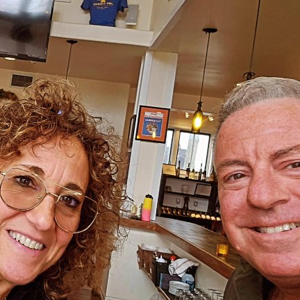 雅达菲酒店-官方