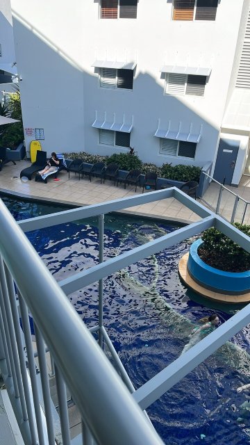 滚动冲浪度假村酒店-官方