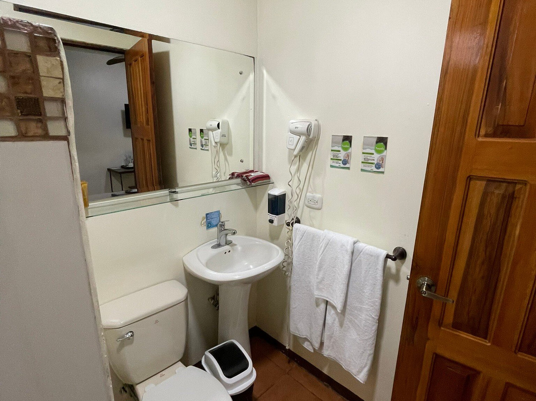 崔姆缤娜旅馆主图