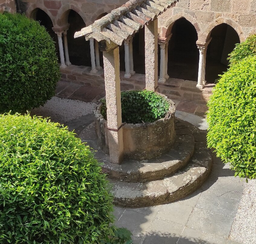Cloitre de la Cathedrale de Frejus-弗雷瑞斯必去景点