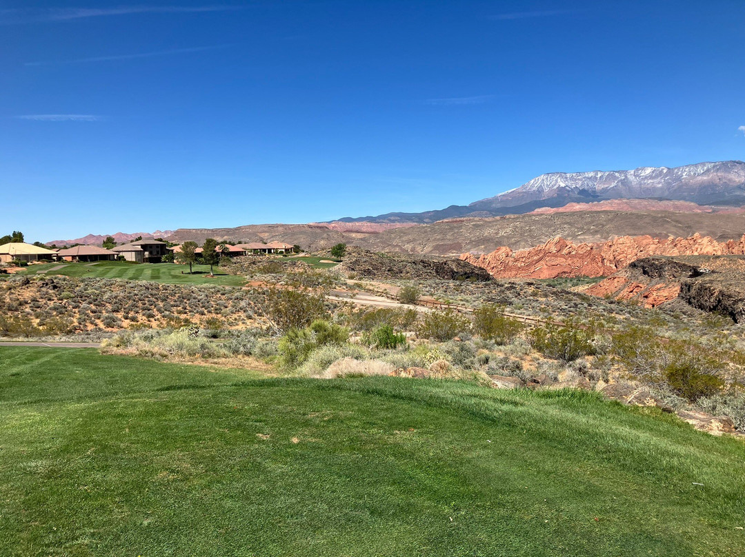 Sky Mountain Golf Course-哈里肯必去景点