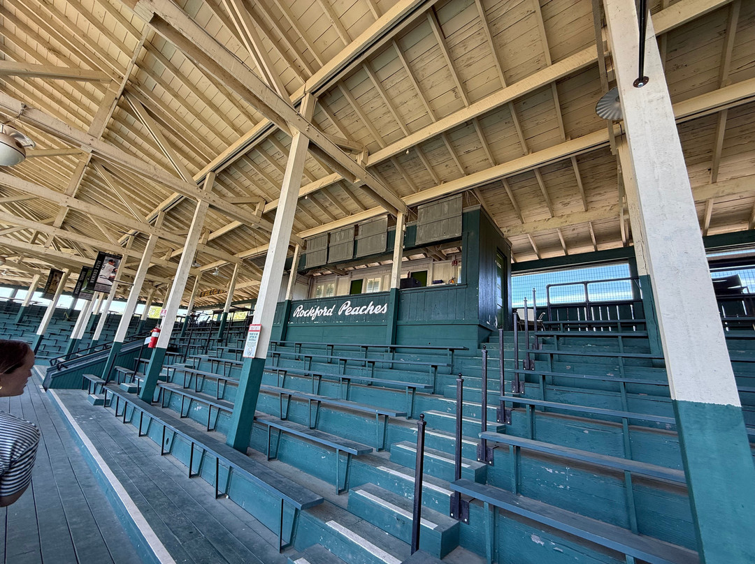 League Stadium-Huntingburg必去景点