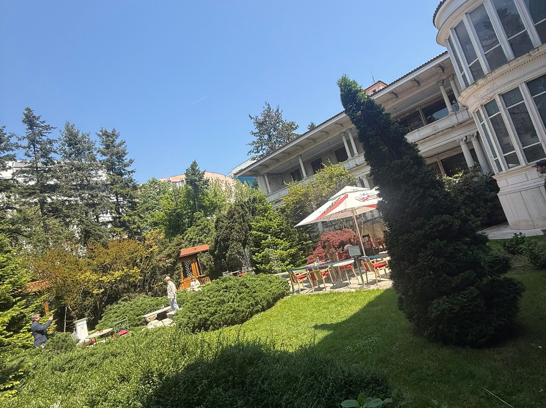 Ceaușescu Mansion-布加勒斯特必去景点