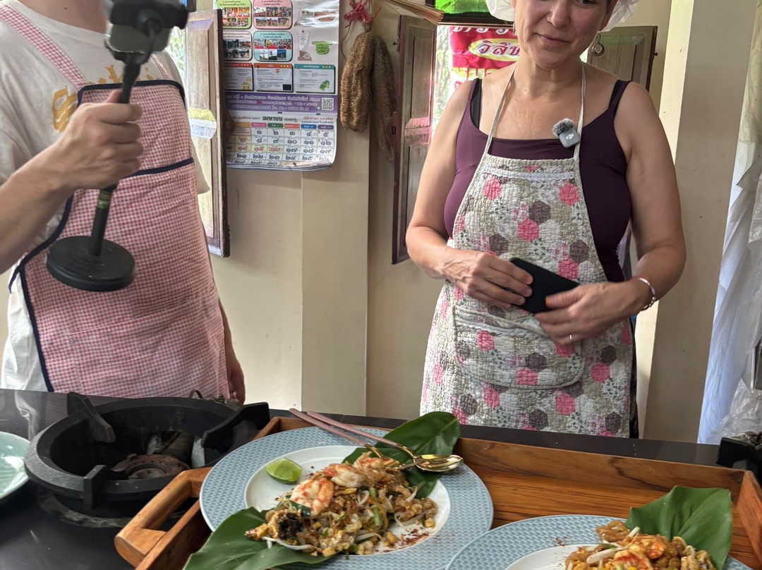 Thai Cooking At Thaivisit Beautyhome-San Phranet必去景点